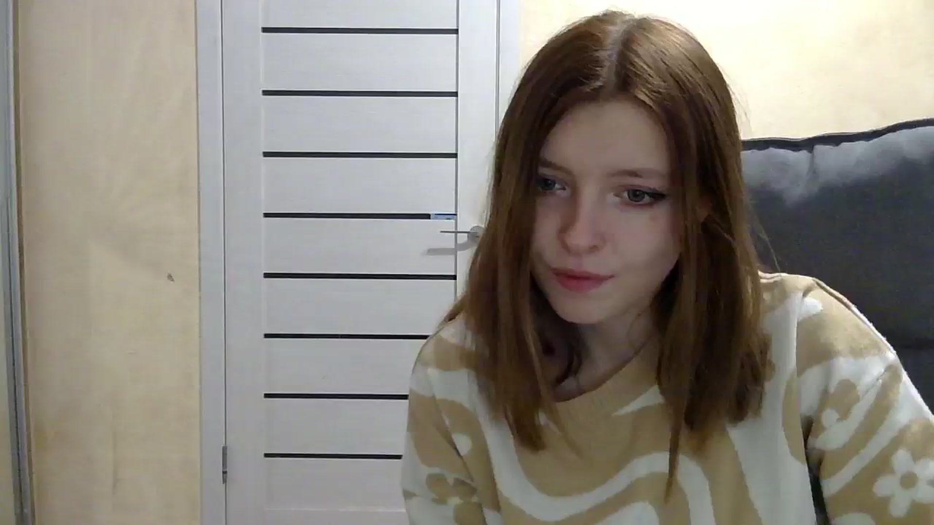 Gallery image thumbnail from MaybeMary's myfreecams stream on, 10/29/2024, 16:38 image 17 of 20