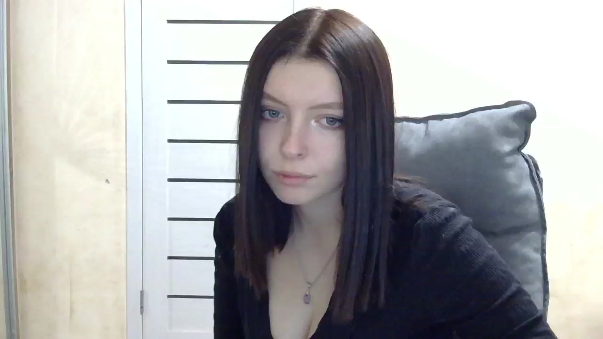 Gallery image thumbnail from MaybeMary's myfreecams stream on, 10/30/2024, 17:36 image 6 of 20