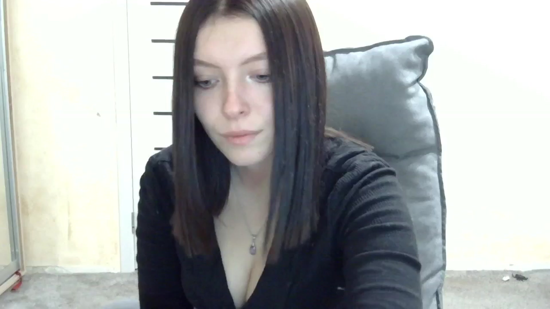 Gallery image thumbnail from MaybeMary's myfreecams stream on, 10/30/2024, 18:34 image 7 of 20