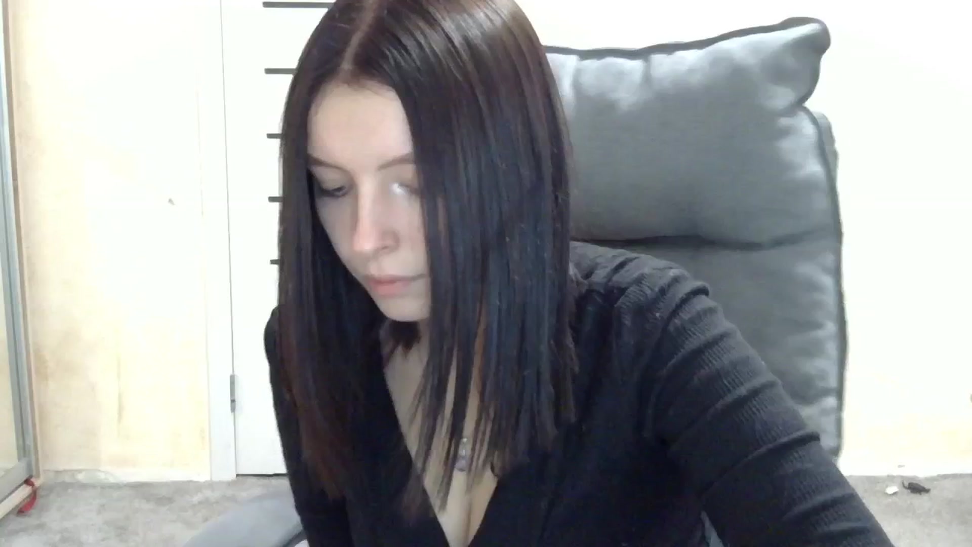 Gallery image thumbnail from MaybeMary's myfreecams stream on, 10/30/2024, 18:34 image 16 of 20