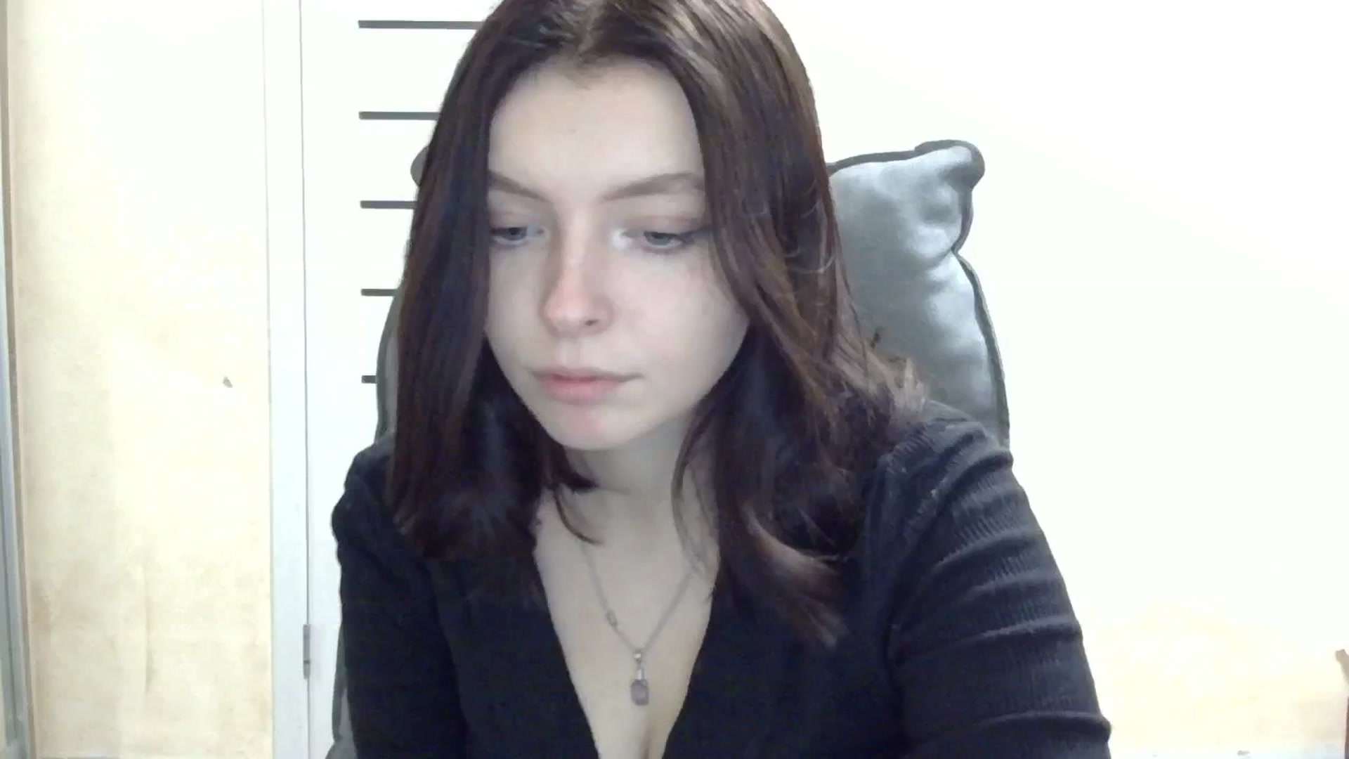 Gallery image thumbnail from MaybeMary's myfreecams stream on, 11/02/2024, 19:09 image 14 of 20