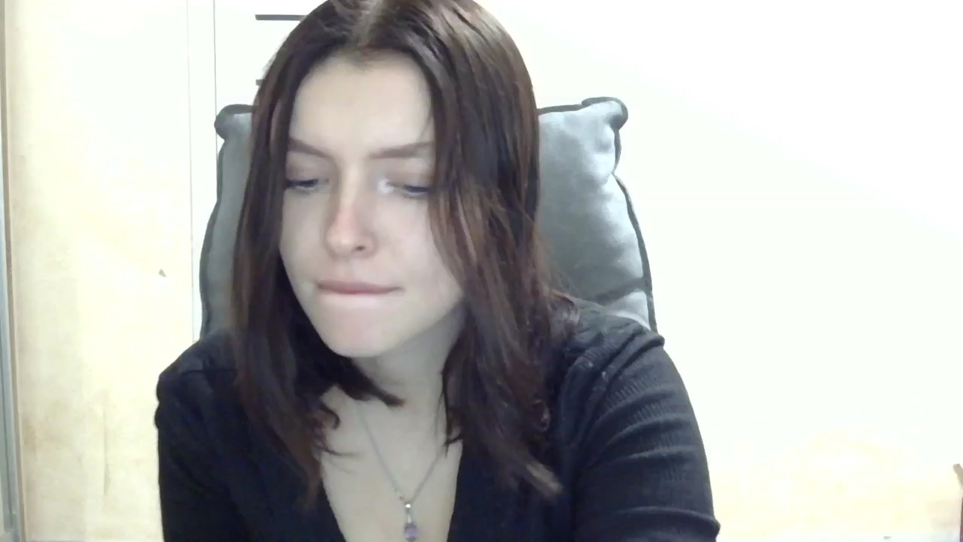 Gallery image thumbnail from MaybeMary's myfreecams stream on, 11/02/2024, 19:09 image 6 of 20