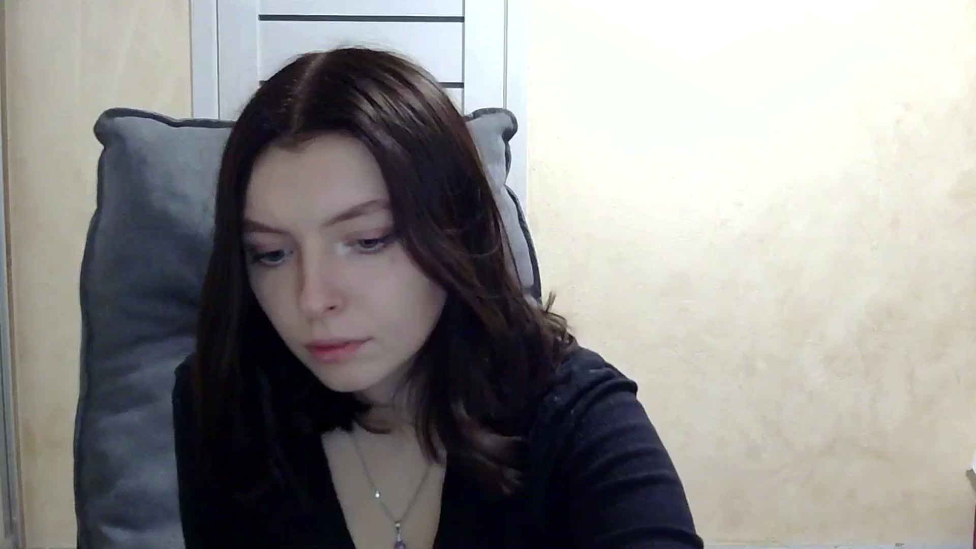 Gallery image thumbnail from MaybeMary's myfreecams stream on, 11/02/2024, 19:09 image 13 of 20