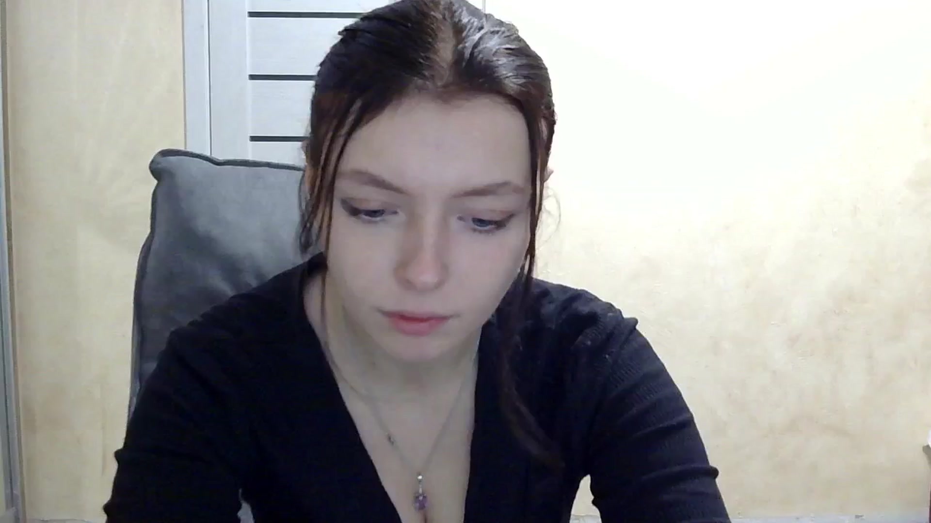 Gallery image thumbnail from MaybeMary's myfreecams stream on, 11/02/2024, 20:16 image 2 of 20