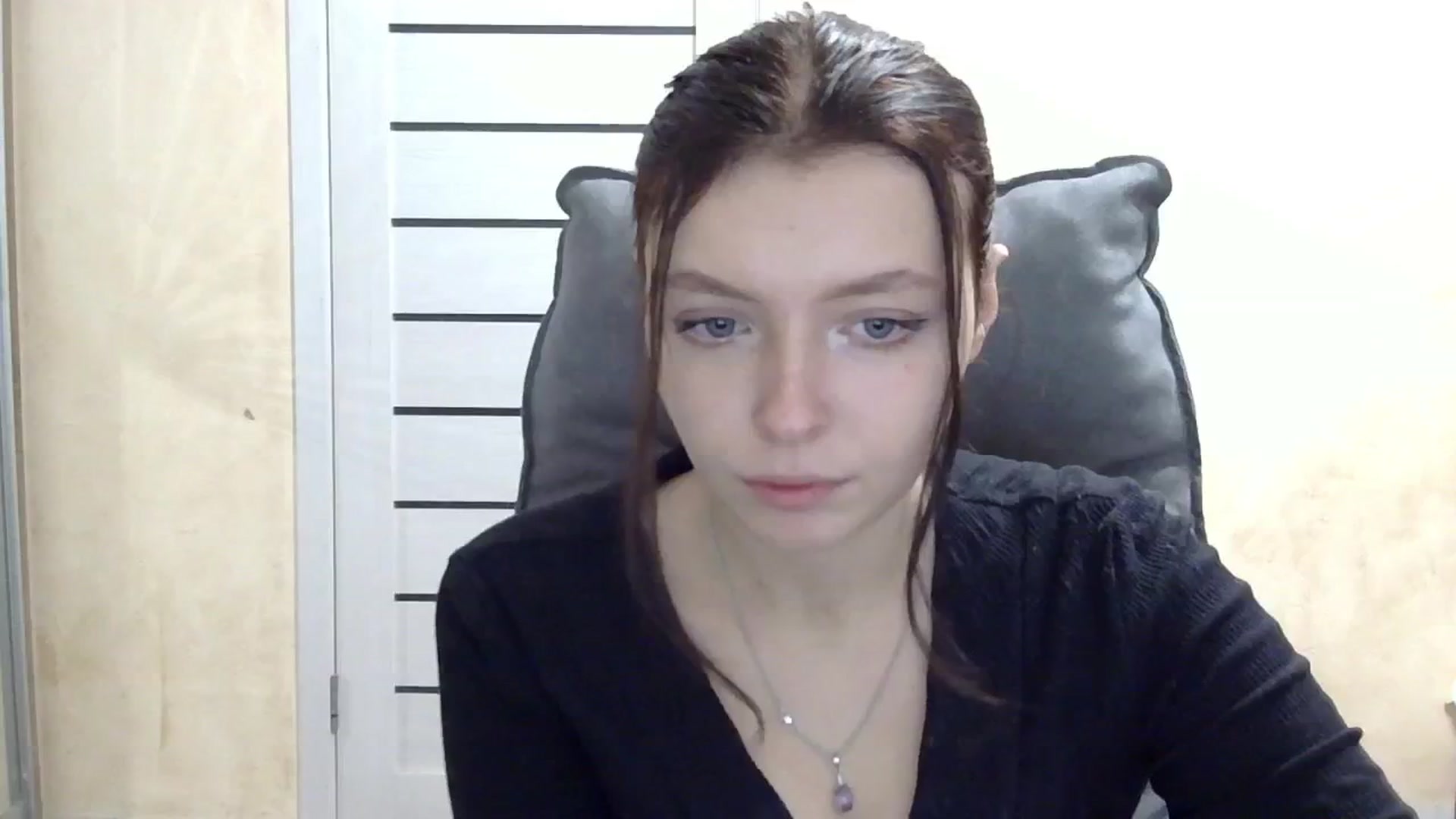 Gallery image thumbnail from MaybeMary's myfreecams stream on, 11/02/2024, 20:16 image 4 of 20