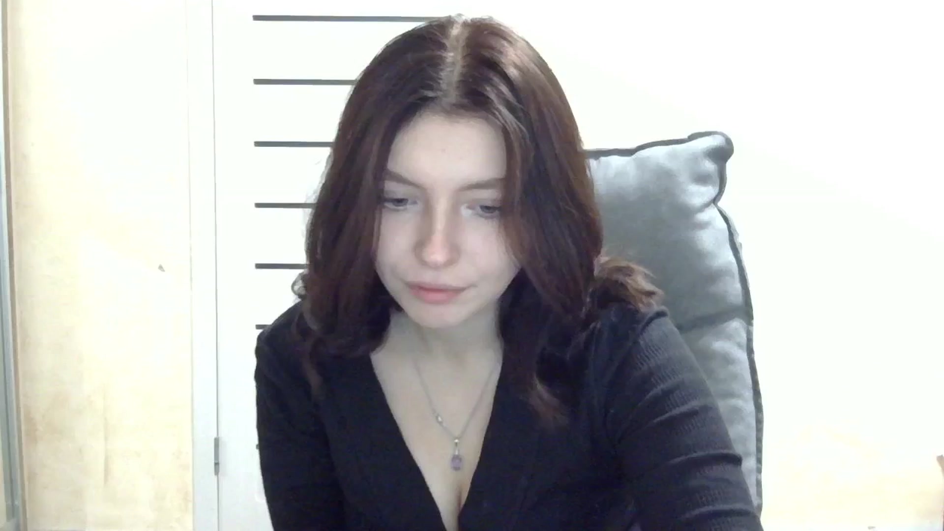 Gallery image thumbnail from MaybeMary's myfreecams stream on, 11/02/2024, 20:16 image 5 of 20