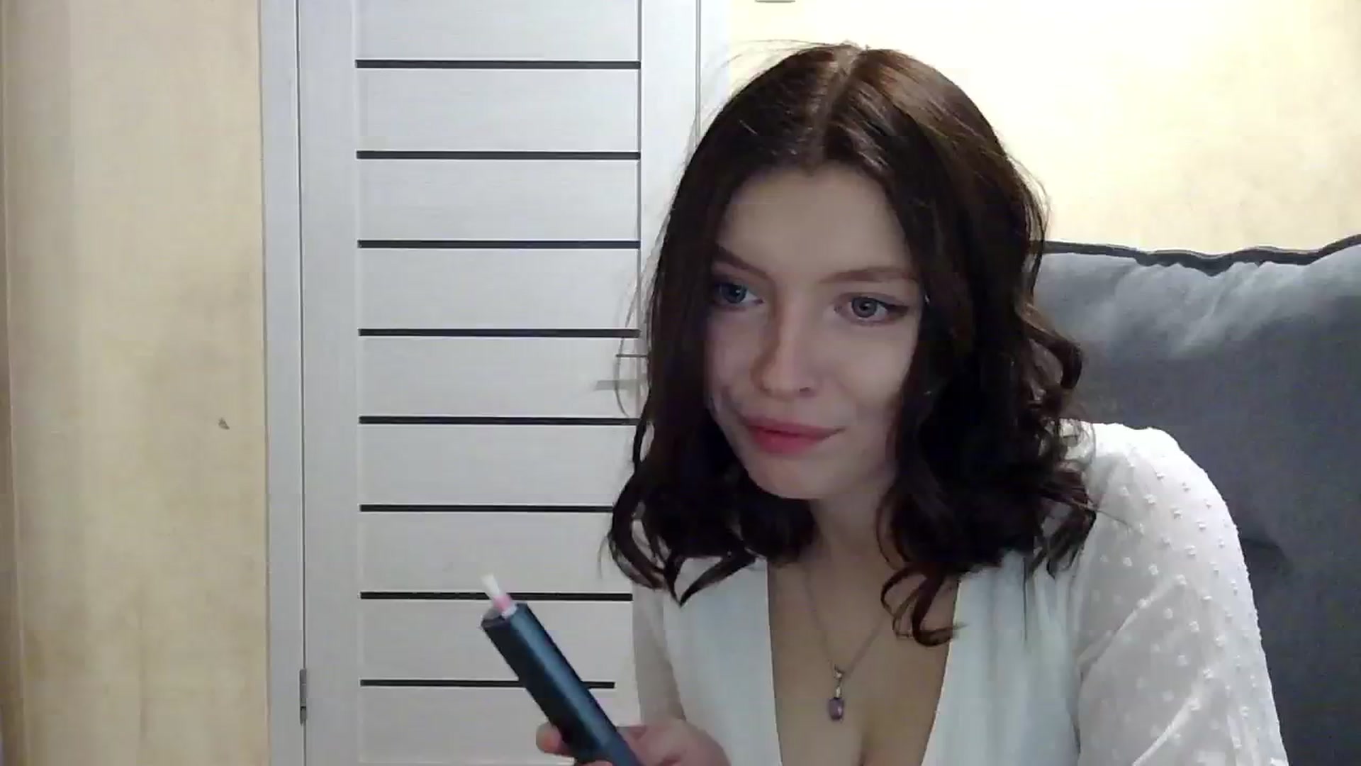 Gallery image thumbnail from MaybeMary's myfreecams stream on, 11/03/2024, 18:03 image 15 of 20
