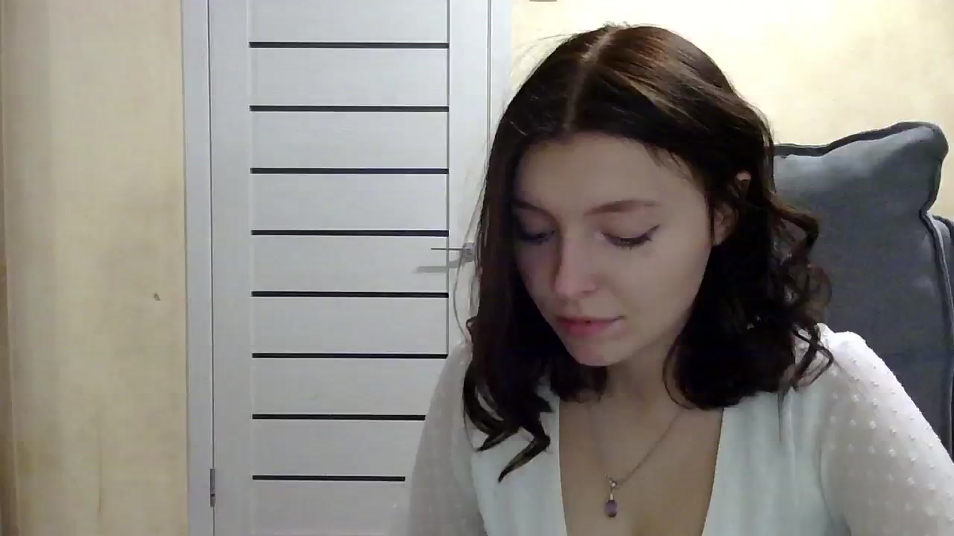 Gallery image thumbnail from MaybeMary's myfreecams stream on, 11/03/2024, 18:03 image 18 of 20