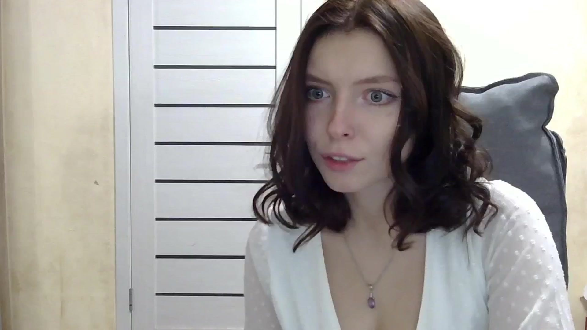 Gallery image thumbnail from MaybeMary's myfreecams stream on, 11/03/2024, 18:03 image 11 of 20