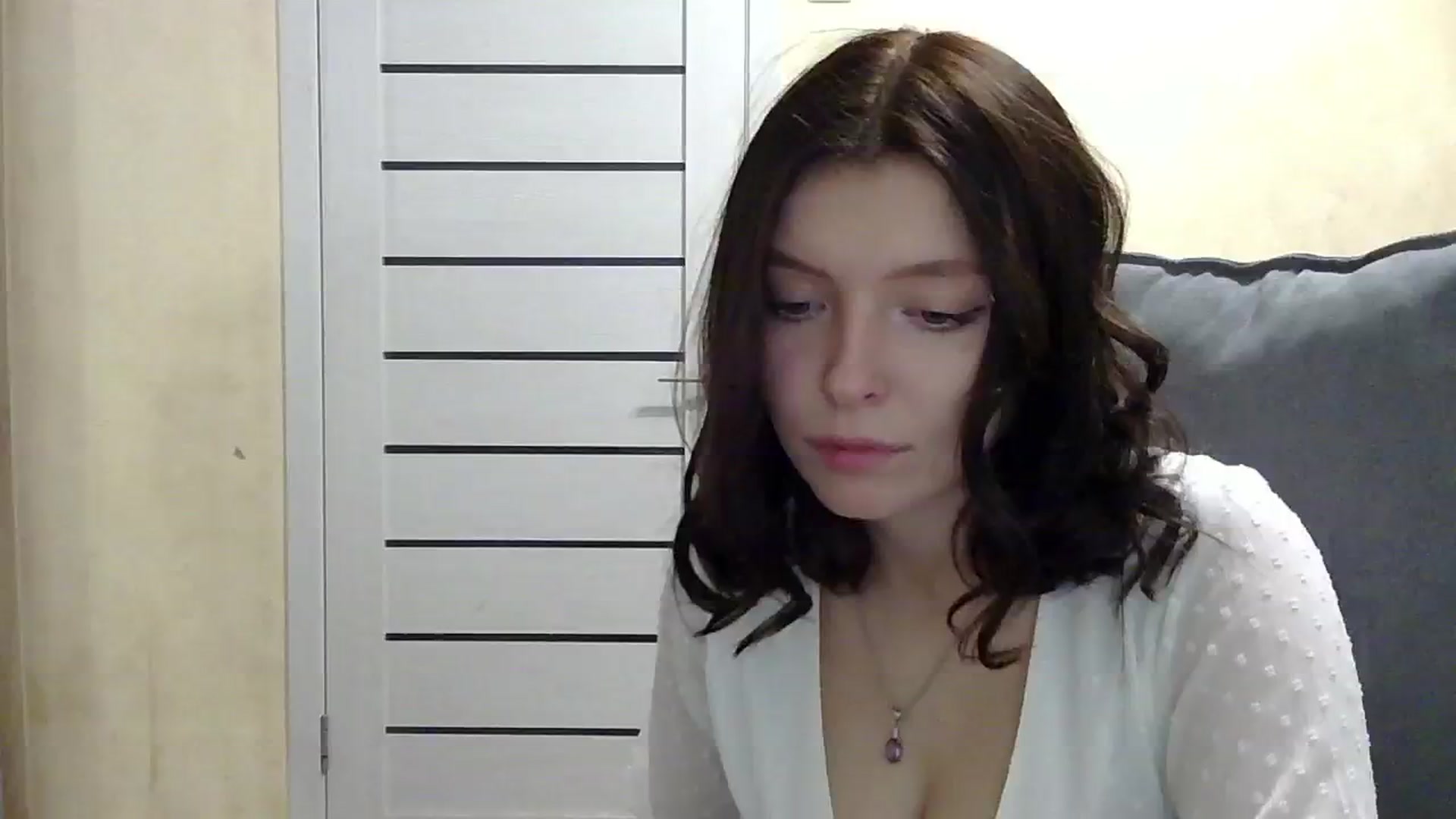 Gallery image thumbnail from MaybeMary's myfreecams stream on, 11/03/2024, 18:03 image 16 of 20