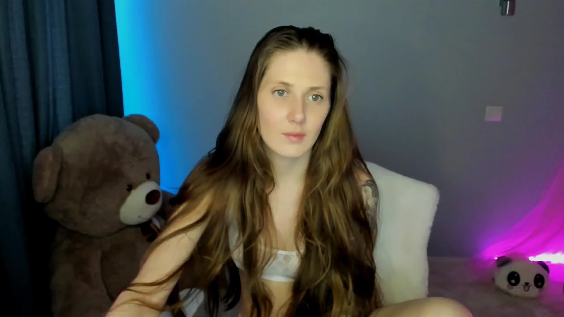 Gallery image thumbnail from MaybeTati's myfreecams stream on, 11/03/2024, 06:32 image 13 of 20