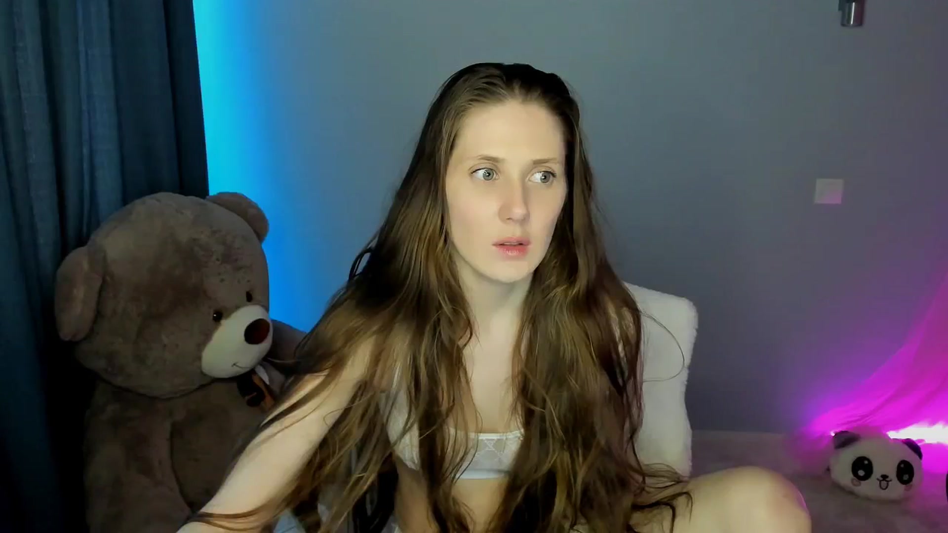 Gallery image thumbnail from MaybeTati's myfreecams stream on, 11/03/2024, 06:32 image 15 of 20