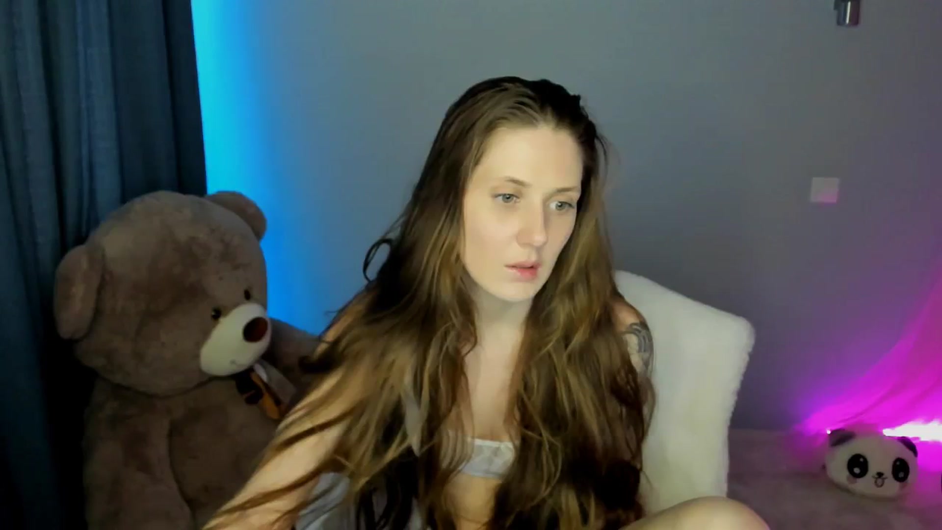Gallery image thumbnail from MaybeTati's myfreecams stream on, 11/03/2024, 06:32 image 12 of 20
