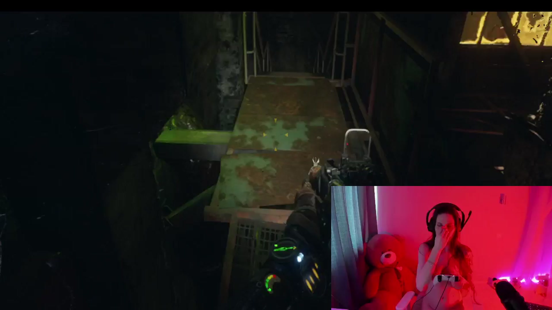 Gallery image thumbnail from MaybeTati's myfreecams stream on, 11/10/2024, 11:21 image 17 of 20