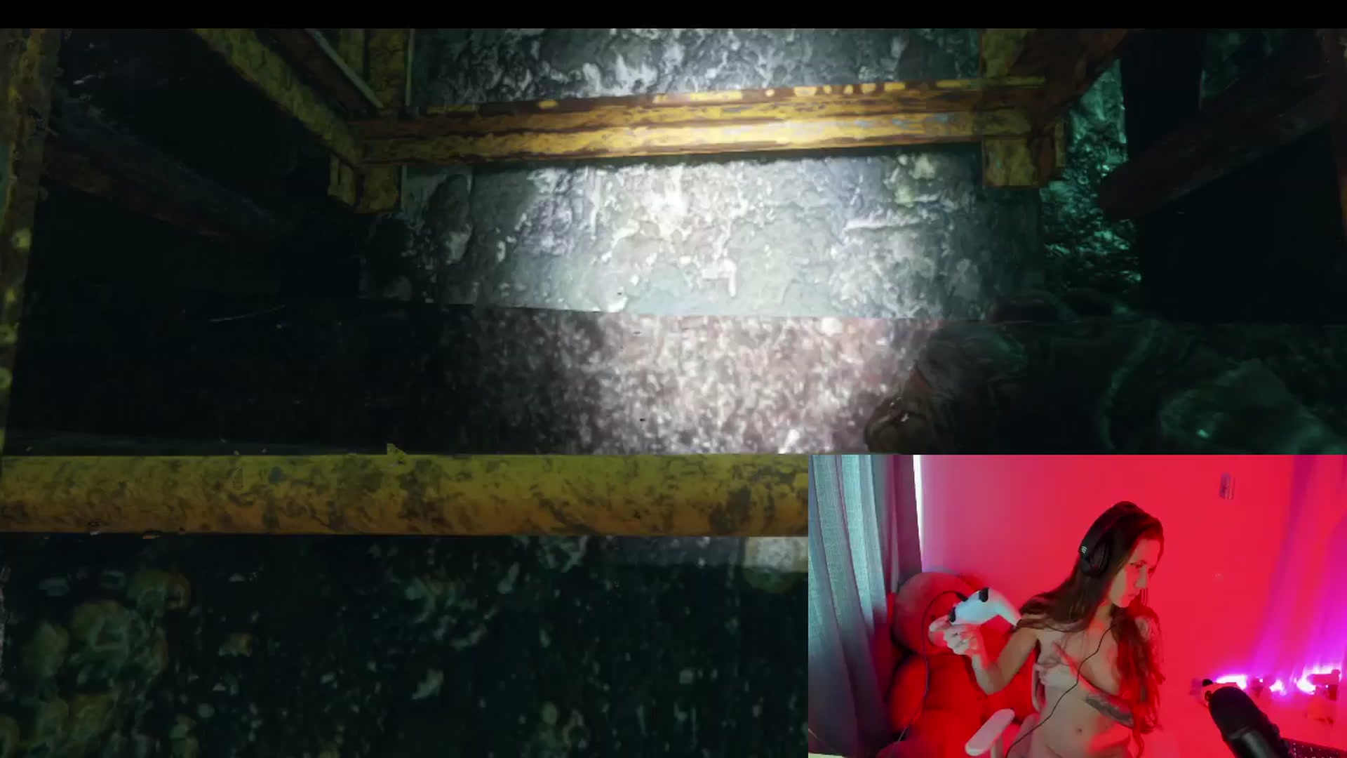 Gallery image thumbnail from MaybeTati's myfreecams stream on, 11/10/2024, 11:21 image 15 of 20