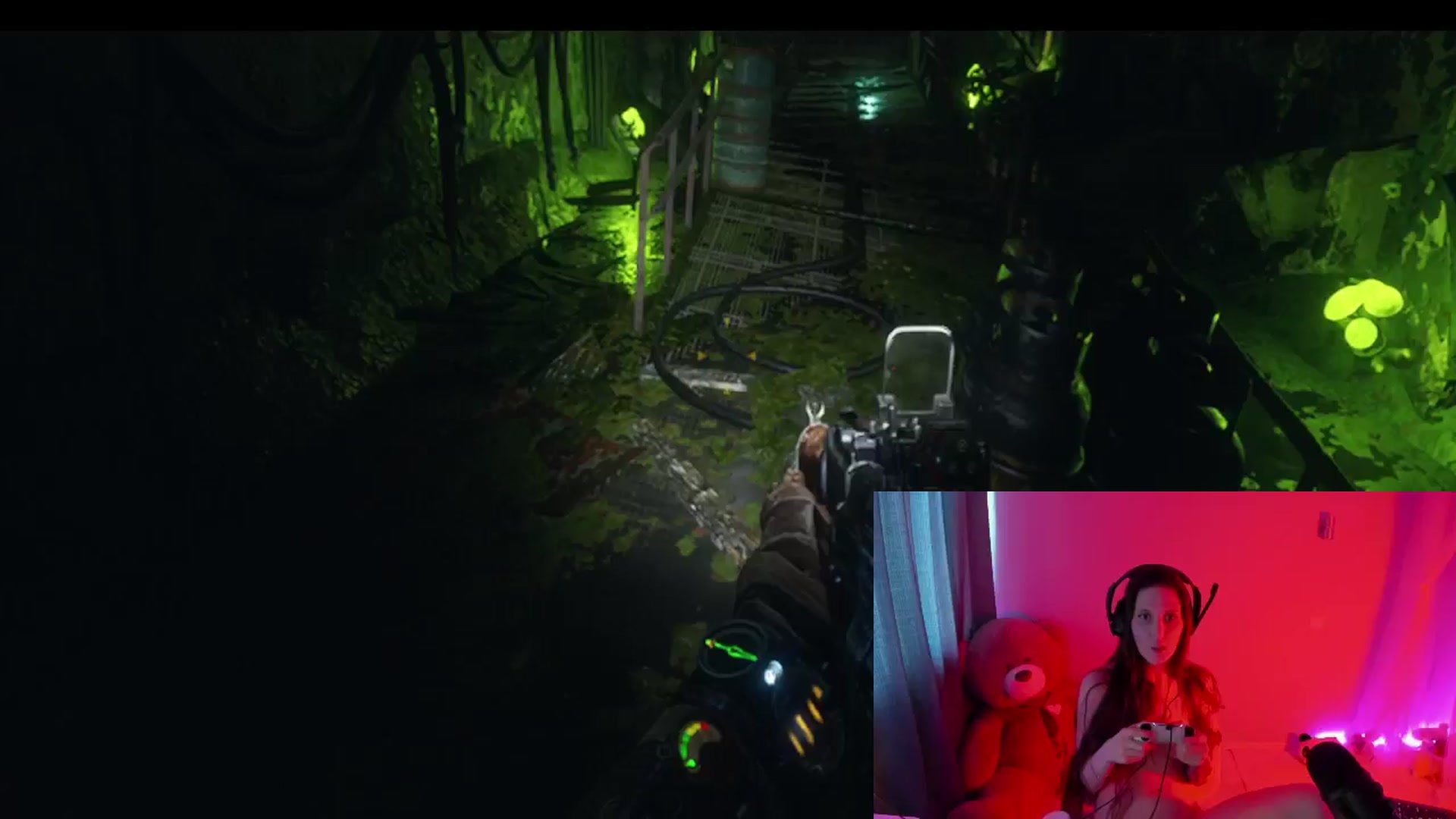 Gallery image thumbnail from MaybeTati's myfreecams stream on, 11/10/2024, 11:21 image 7 of 20