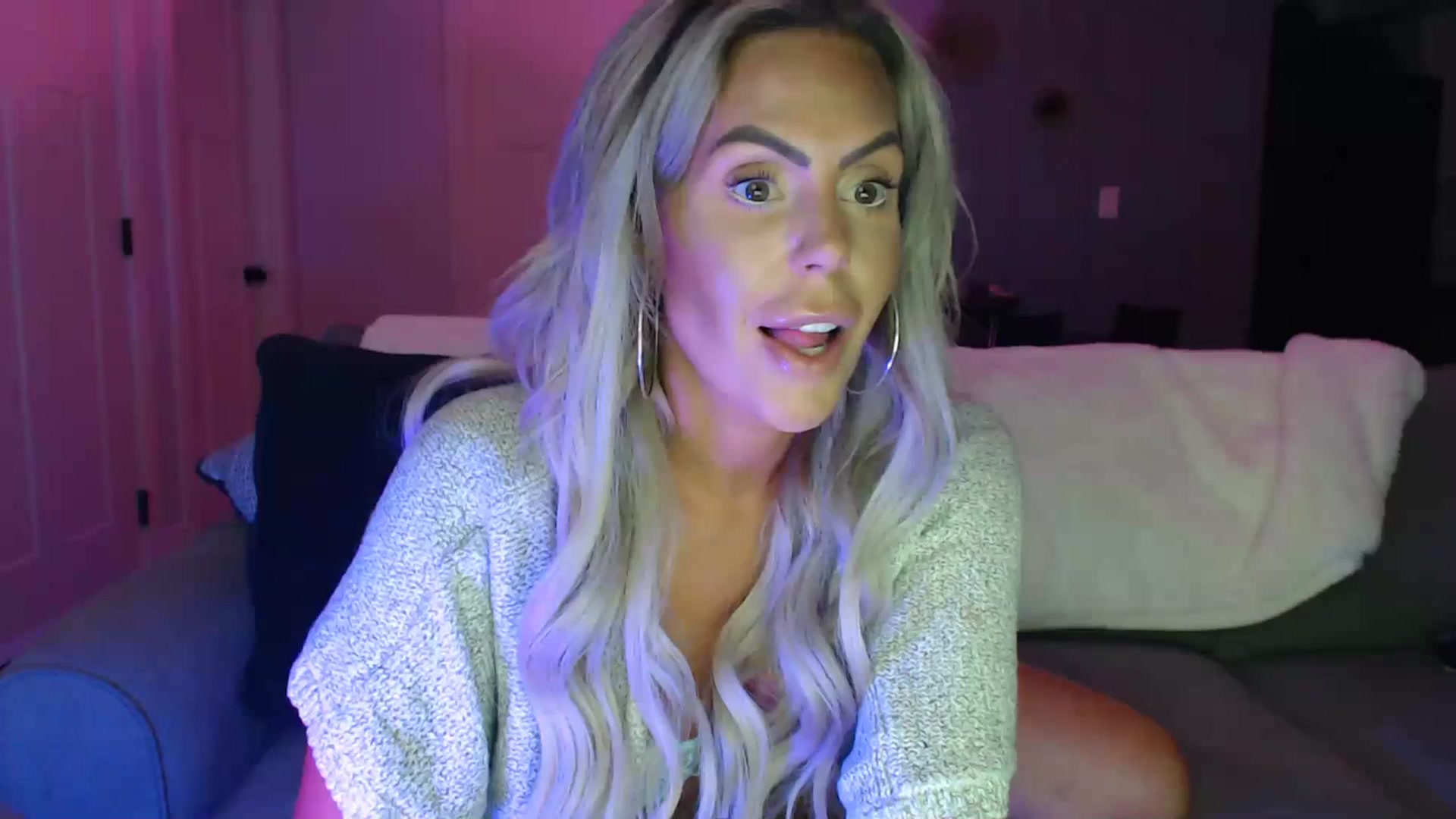 Gallery image thumbnail from MaysinRose's myfreecams stream on, 06/28/2023, 04:32 image 7 of 20