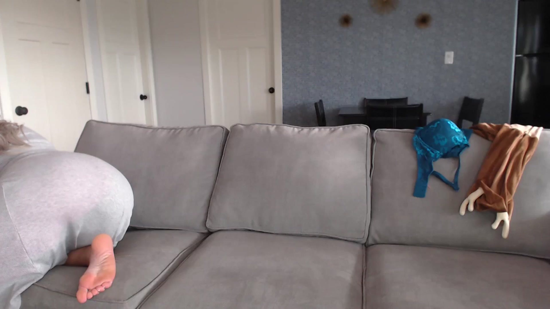 Gallery image thumbnail from MaysinRose's myfreecams stream on, 10/20/2023, 21:04 image 15 of 20