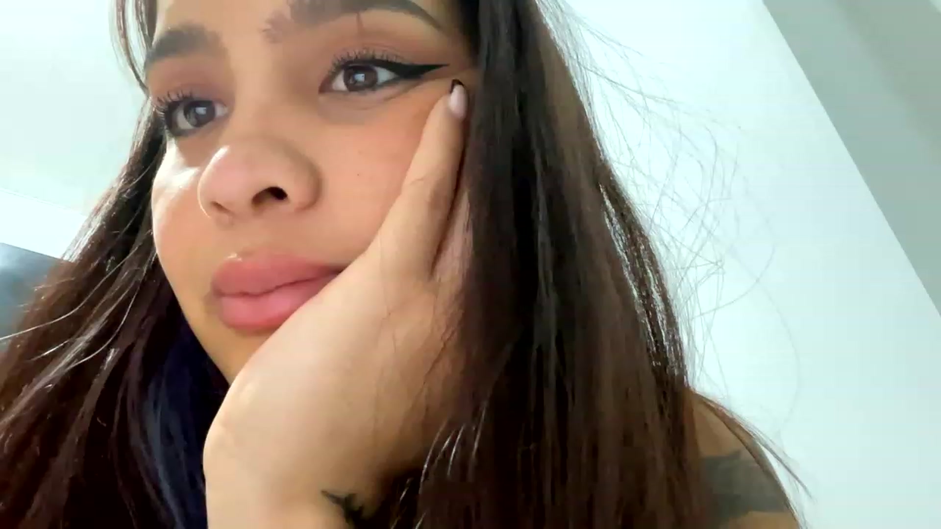 Gallery image thumbnail from Maysoon_'s myfreecams stream on, 12/09/2022, 02:55 image 7 of 20