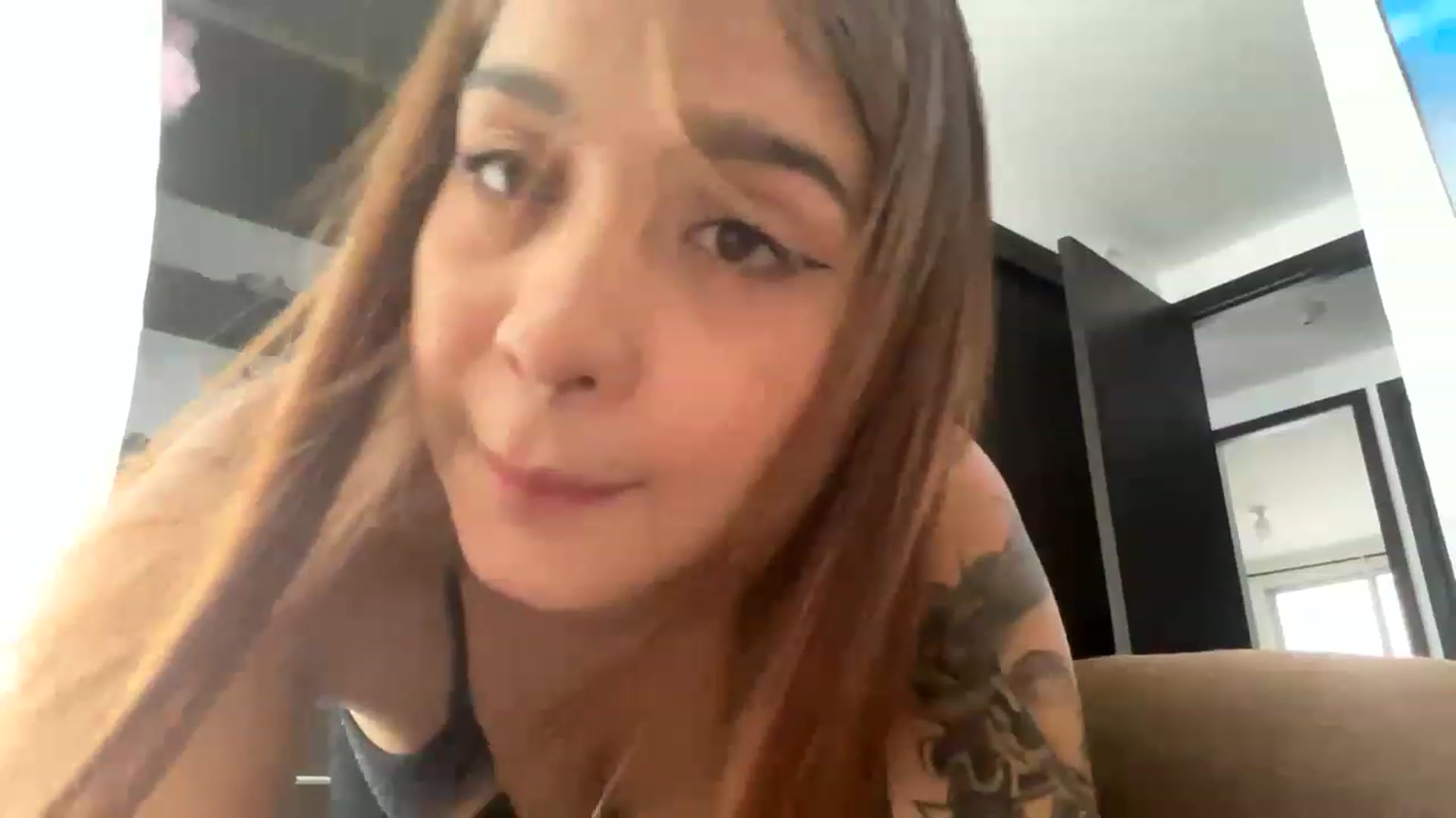 Gallery image thumbnail from Maysoon_'s myfreecams stream on, 03/04/2023, 18:06 image 5 of 20
