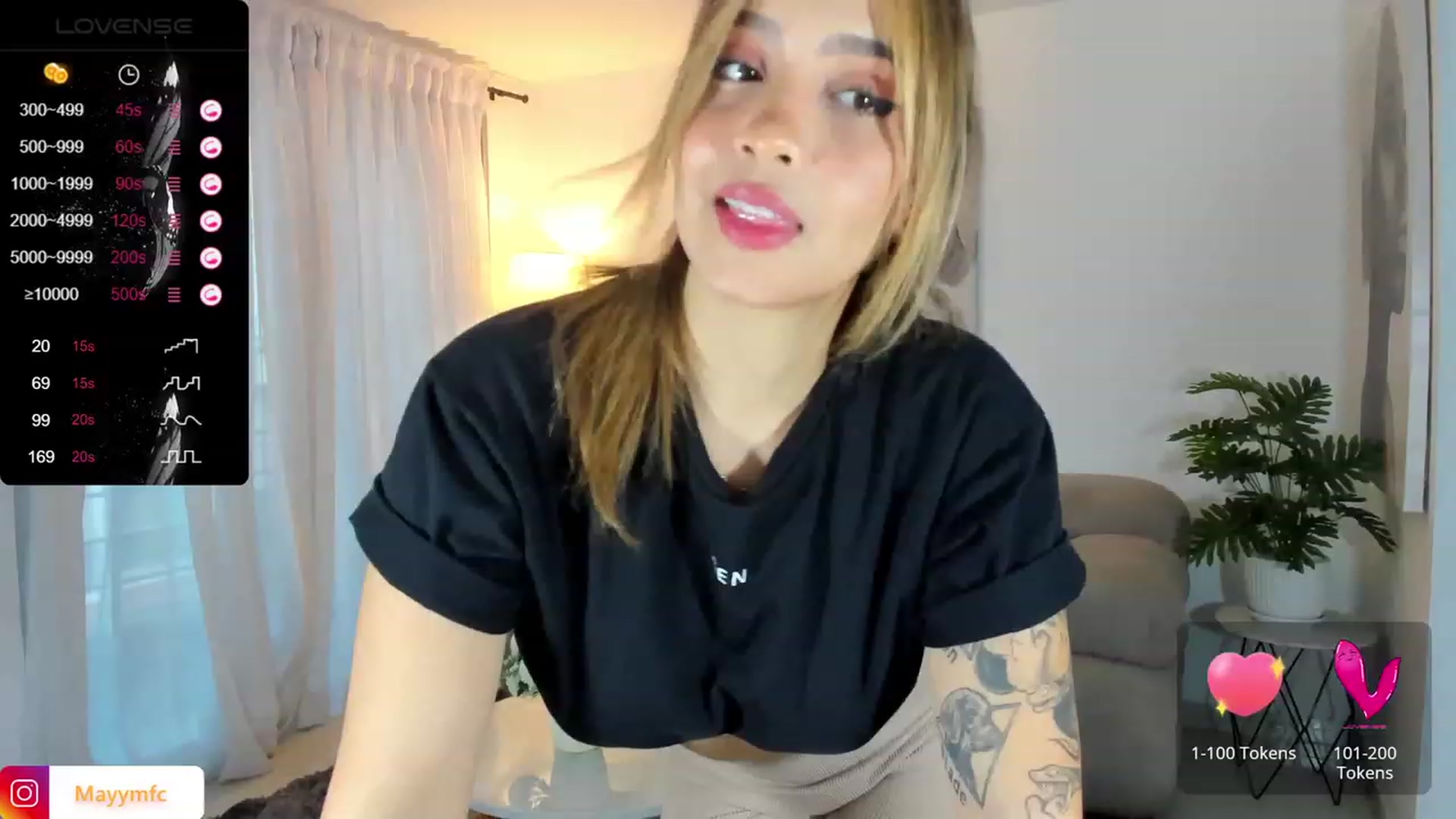 Gallery image thumbnail from Maysoon_'s myfreecams stream on, 09/19/2023, 17:04 image 8 of 20