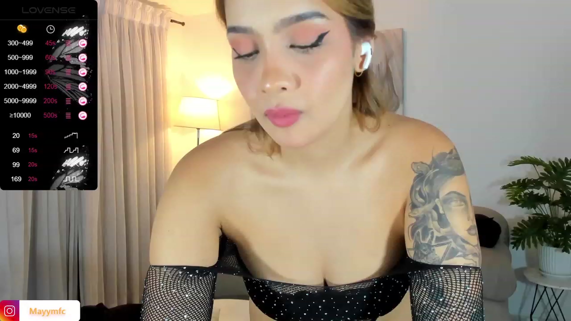 Gallery image thumbnail from Maysoon_'s myfreecams stream on, 09/20/2023, 02:49 image 11 of 20