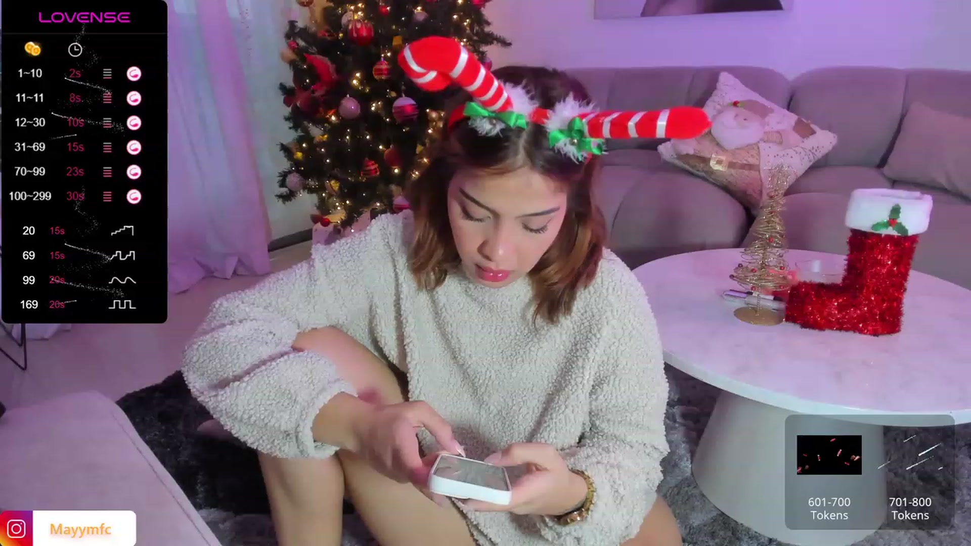 Gallery image thumbnail from Maysoon_'s myfreecams stream on, 12/15/2023, 18:17 image 7 of 20