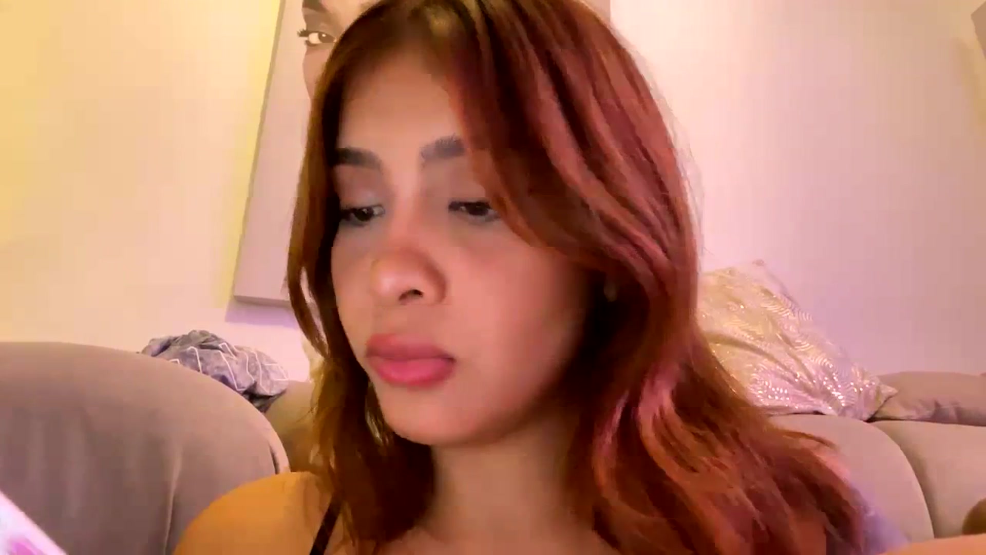 Gallery image thumbnail from Maysoon_'s myfreecams stream on, 12/17/2023, 24:31 image 14 of 20