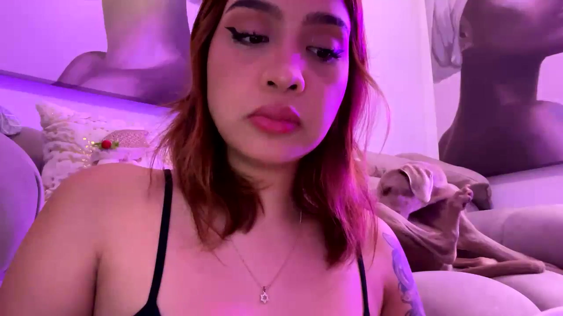 Gallery image thumbnail from Maysoon_'s myfreecams stream on, 12/17/2023, 24:31 image 12 of 20