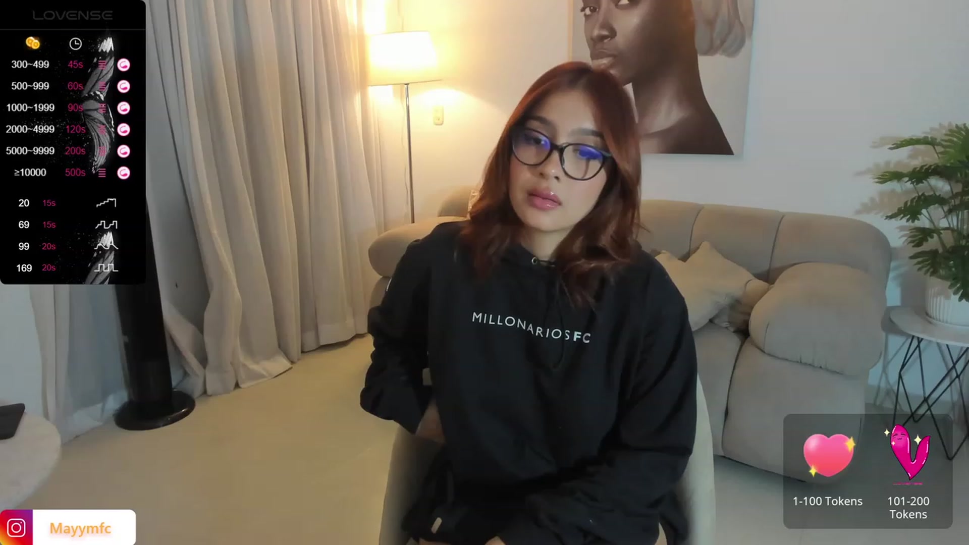 Gallery image thumbnail from Maysoon_'s myfreecams stream on, 01/12/2024, 03:59 image 7 of 20