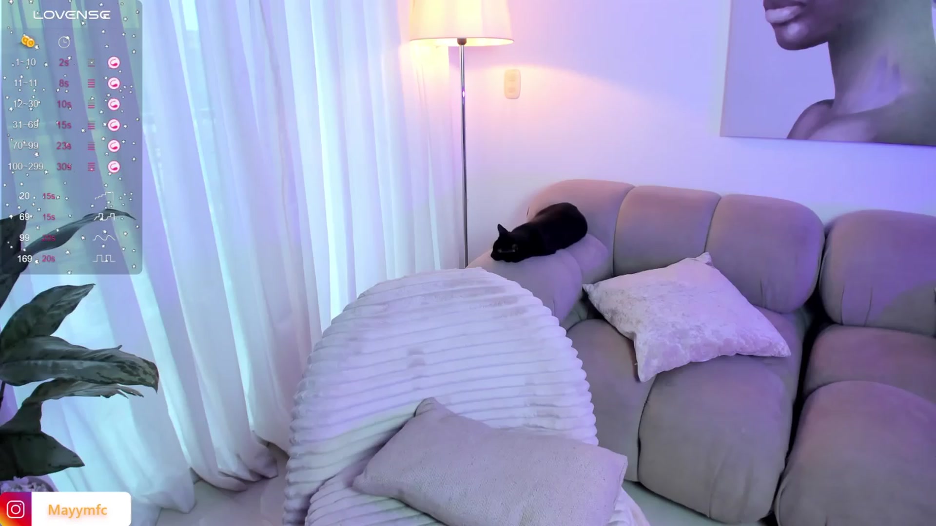 Gallery image thumbnail from Maysoon_'s myfreecams stream on, 04/09/2024, 18:12 image 2 of 20