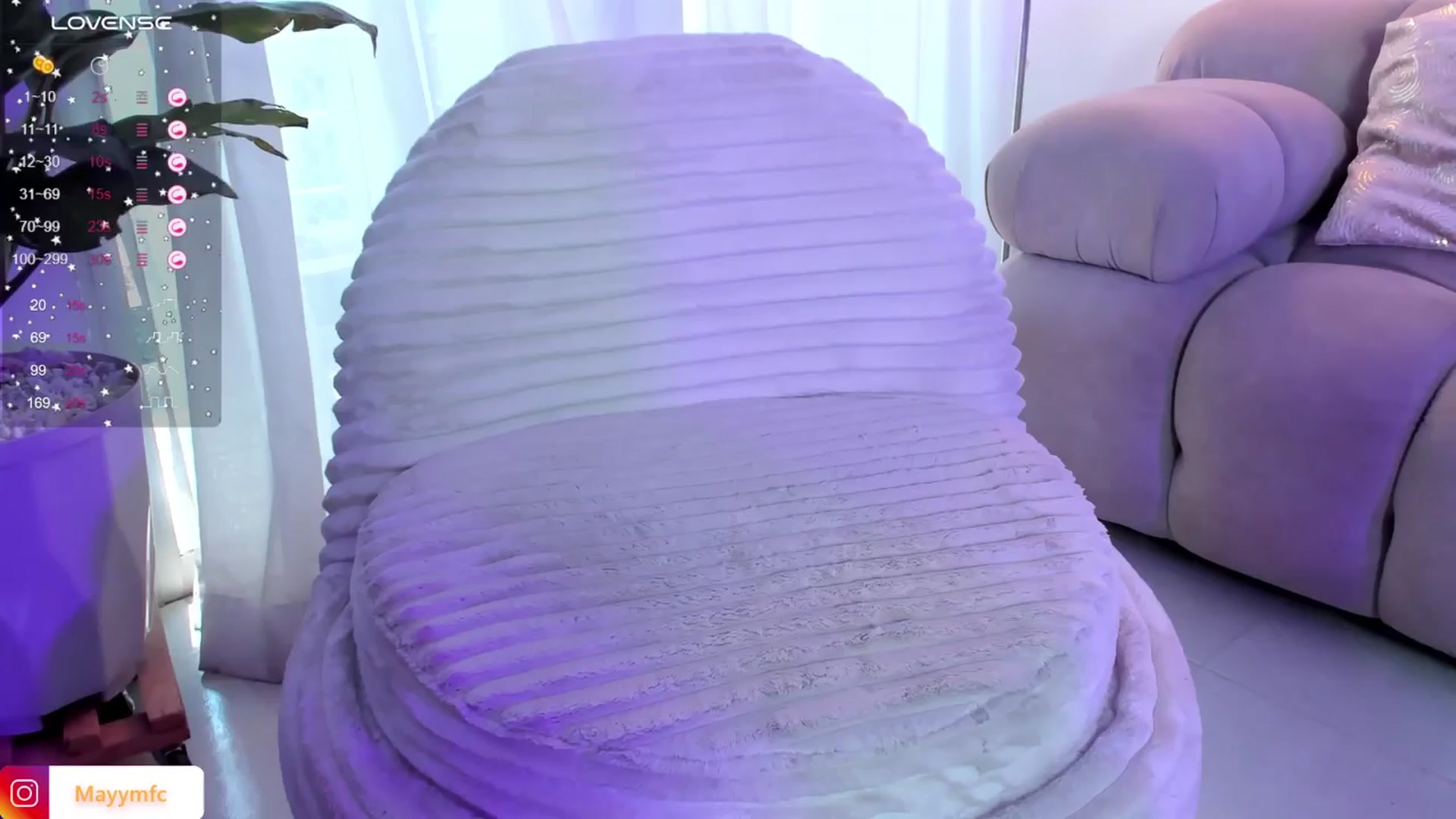 Gallery image thumbnail from Maysoon_'s myfreecams stream on, 04/11/2024, 19:03 image 14 of 20