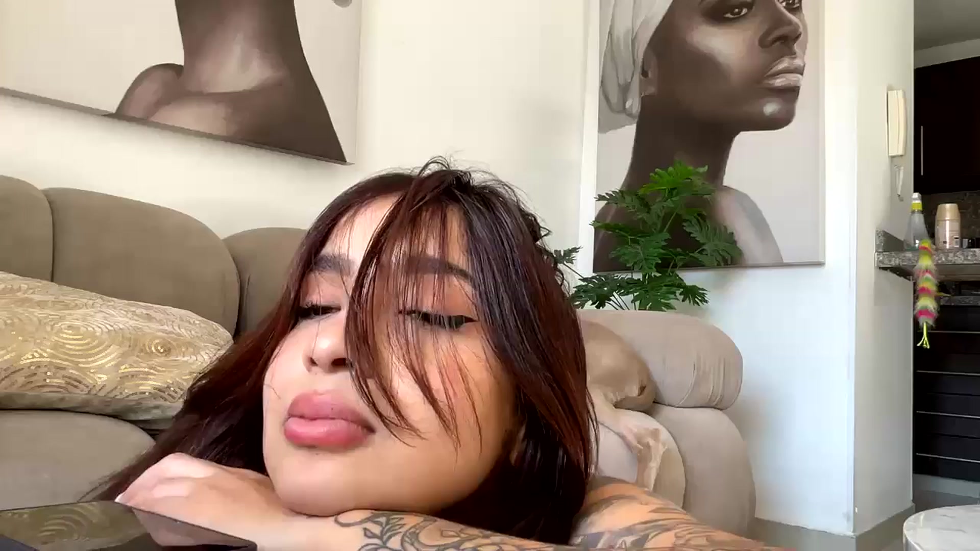 Gallery image thumbnail from Maysoon_'s myfreecams stream on, 04/29/2024, 22:25 image 3 of 20