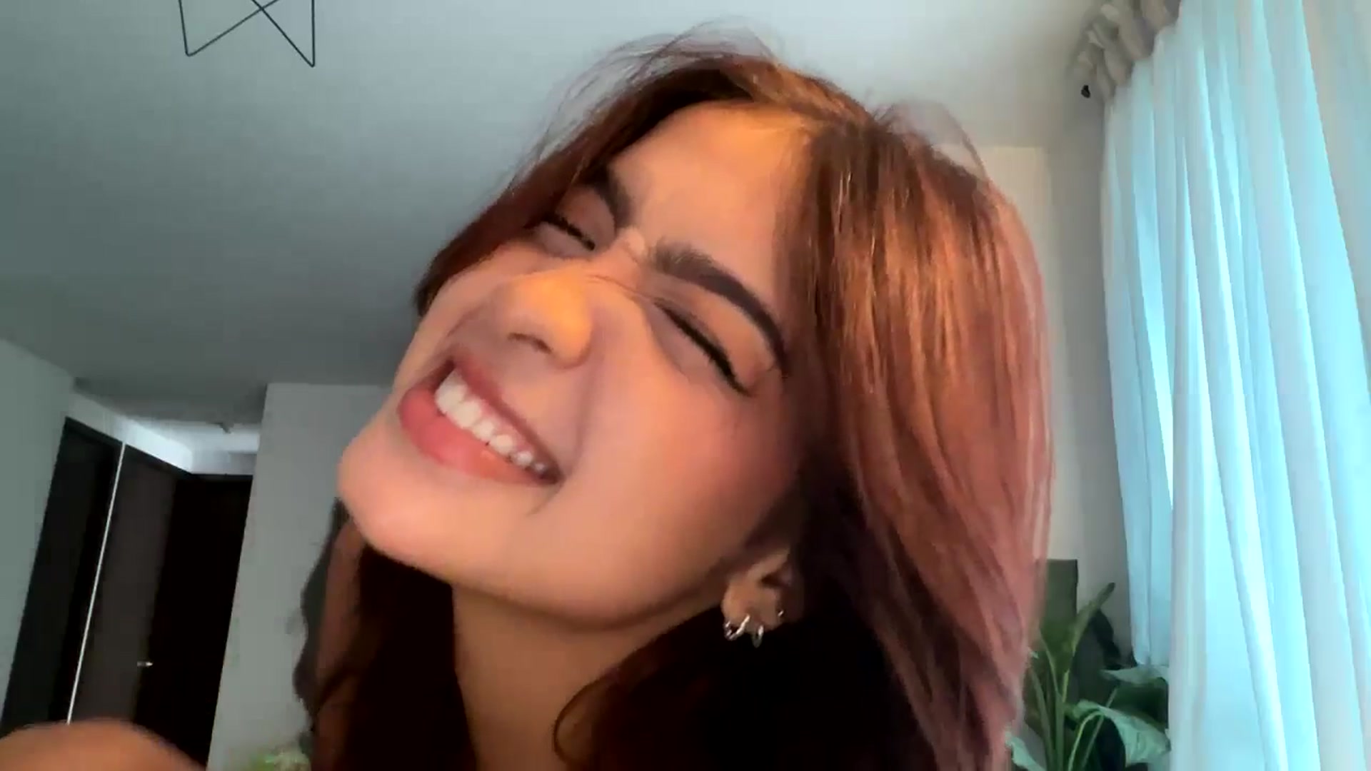 Gallery image thumbnail from Maysoon_'s myfreecams stream on, 06/06/2024, 19:44 image 2 of 20