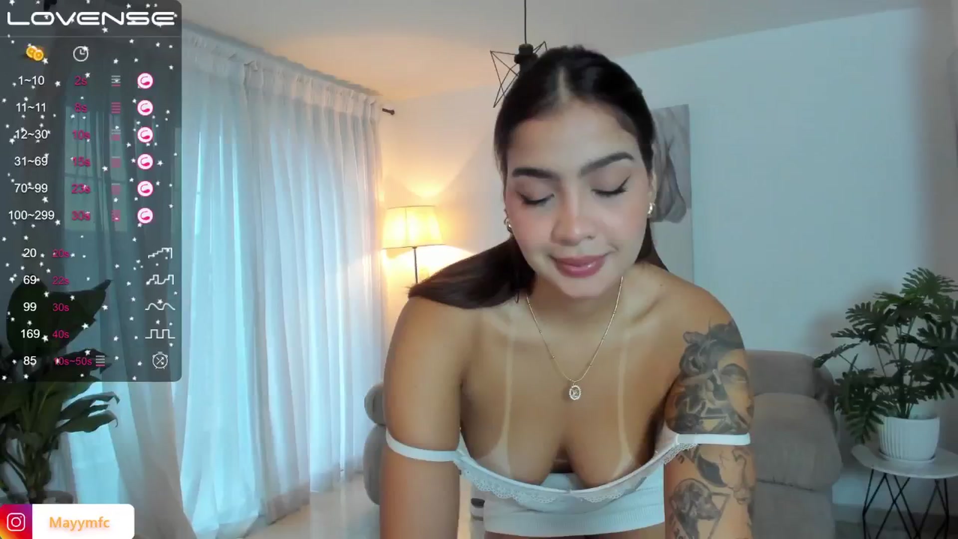 Gallery image thumbnail from Maysoon_'s myfreecams stream on, 07/03/2024, 16:50 image 10 of 20