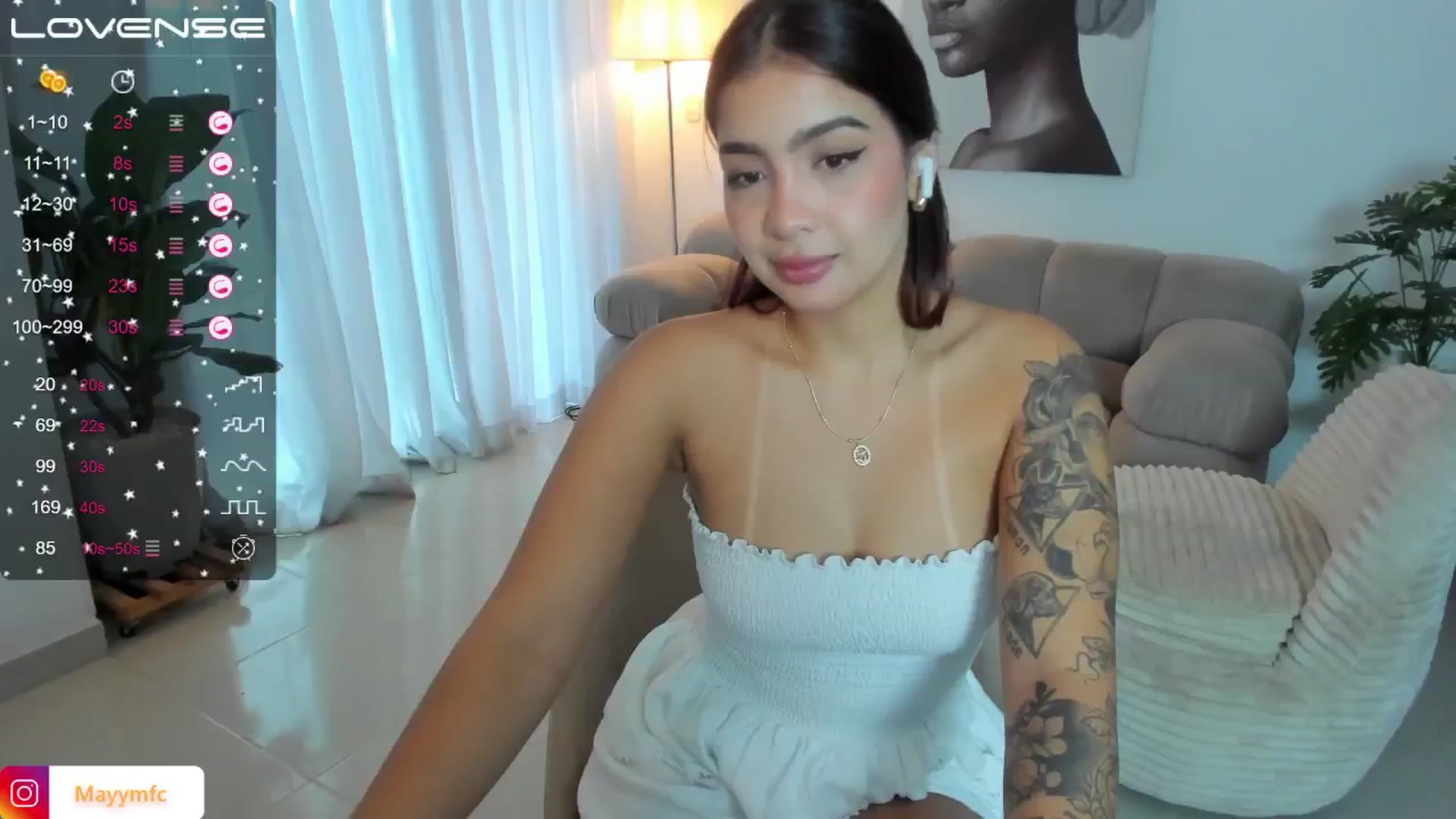Gallery image thumbnail from Maysoon_'s myfreecams stream on, 07/10/2024, 19:27 image 9 of 20