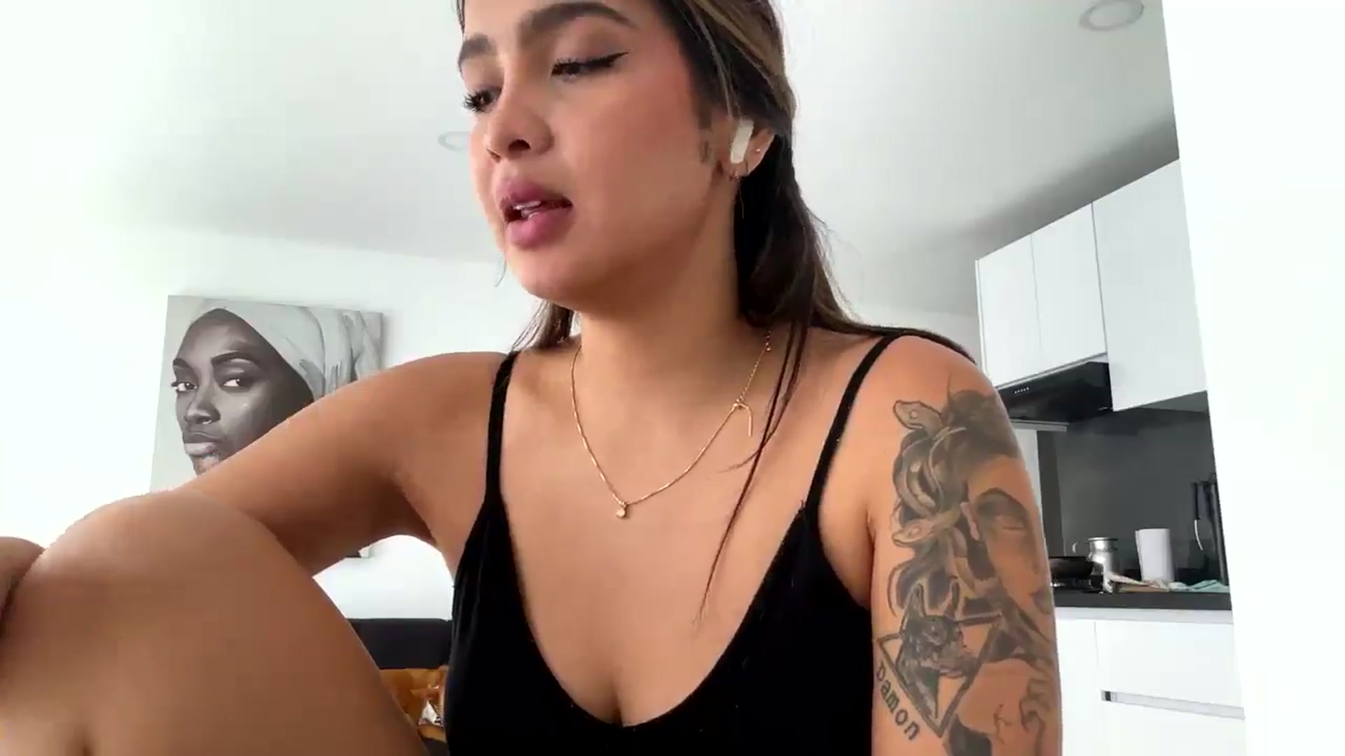 Gallery image thumbnail from Maysoon_'s myfreecams stream on, 05/30/2025, 18:21 image 15 of 20
