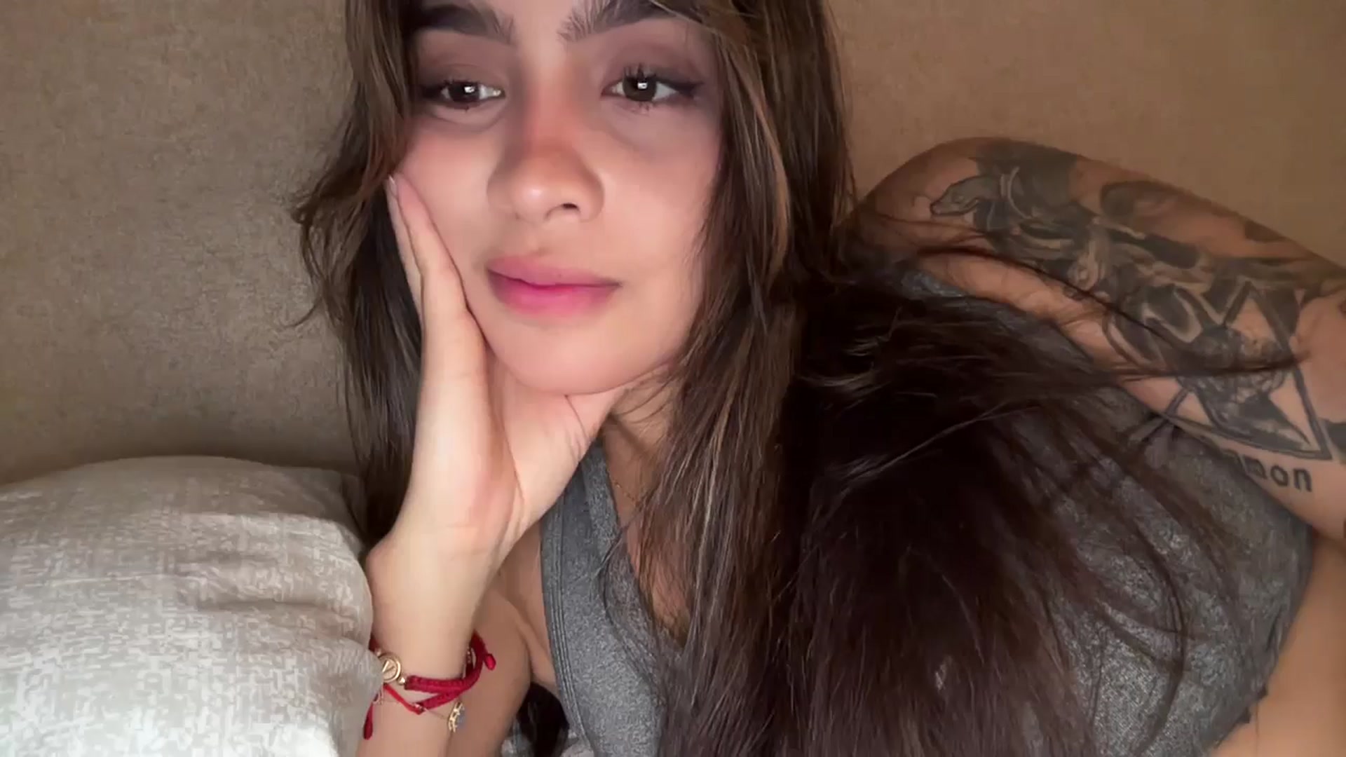 Gallery image thumbnail from Maysoon_'s myfreecams stream on, 02/14/2026, 22:42 image 13 of 20