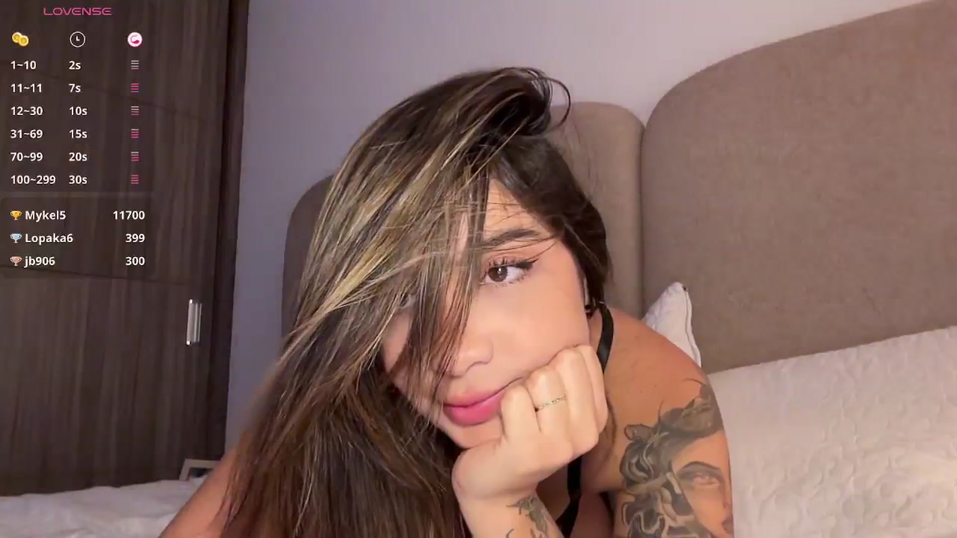 Gallery image thumbnail from Maysoon_'s myfreecams stream on, 02/22/2026, 24:26 image 12 of 20