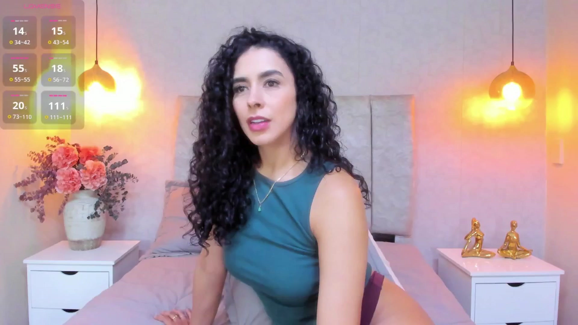 Gallery image thumbnail from Maysoonsabato's myfreecams stream on, 10/22/2025, 18:22 image 14 of 20