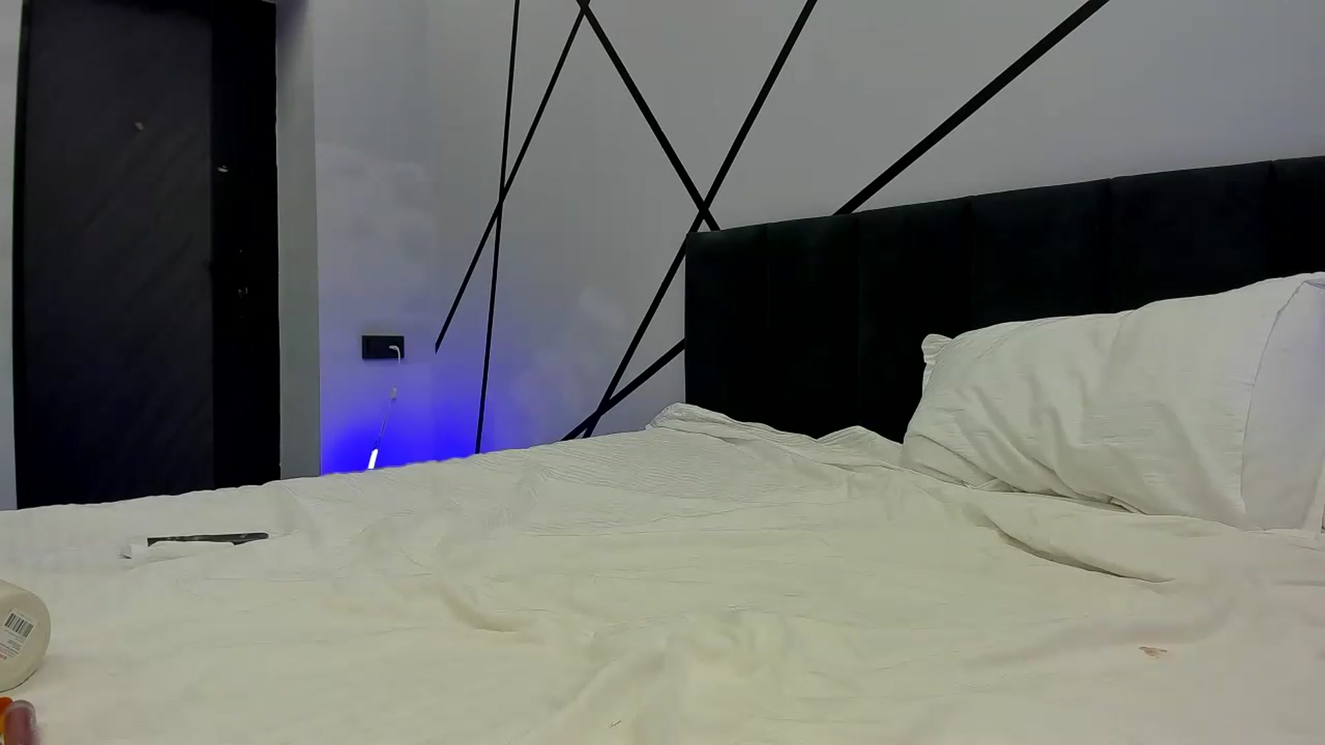 Gallery image thumbnail from Mayuko_I's myfreecams stream on, 06/05/2026, 13:13 image 15 of 20