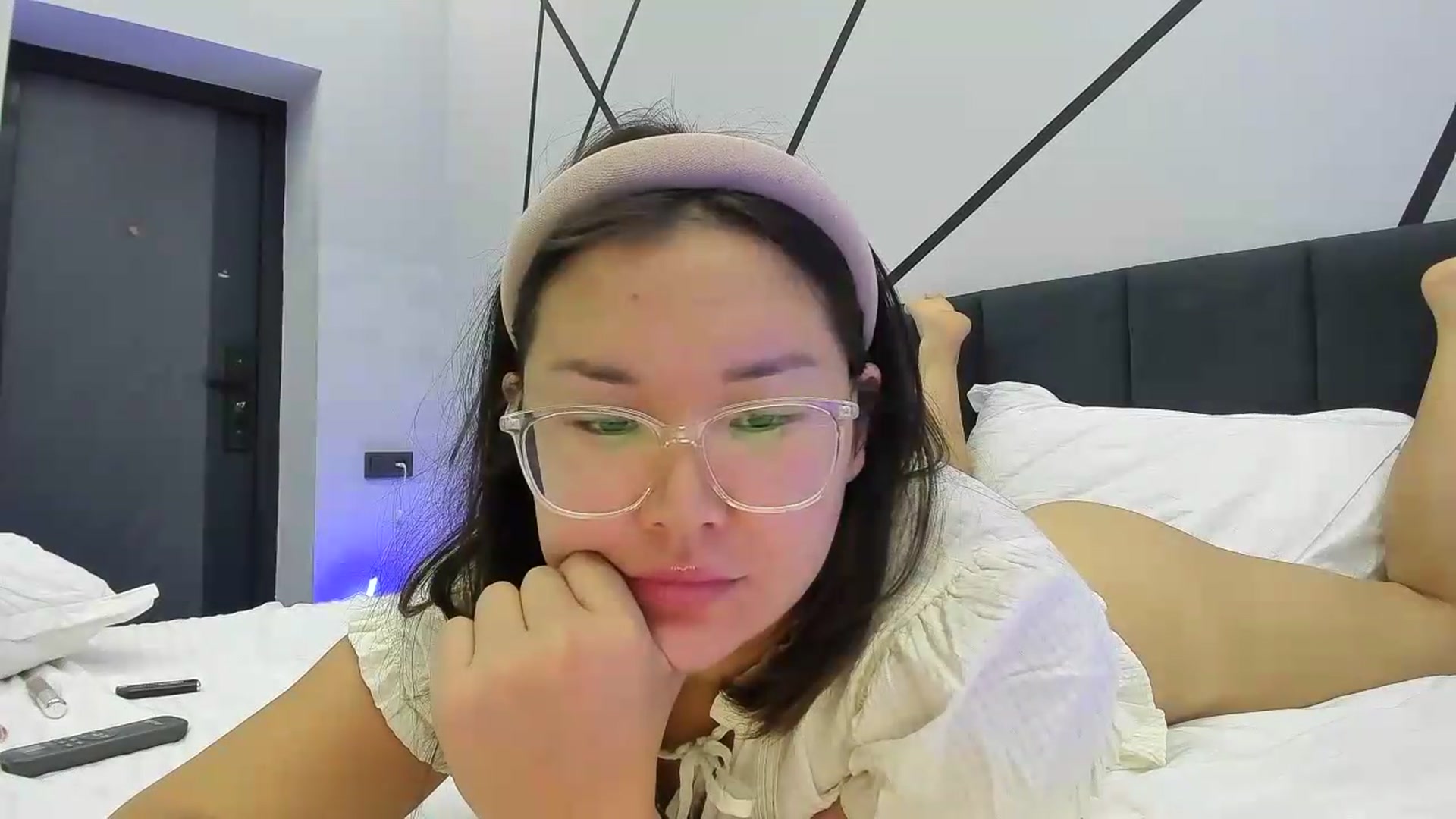 Gallery image thumbnail from Mayuko_I's myfreecams stream on, 06/07/2026, 09:47 image 7 of 20