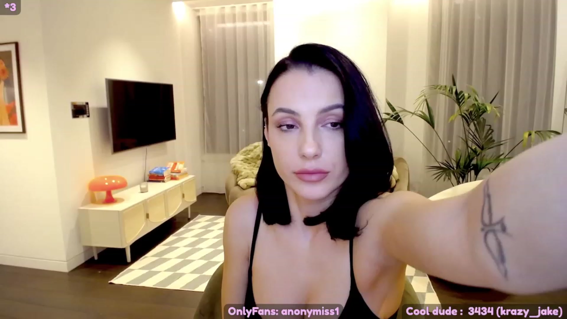 Gallery image thumbnail from Maze__'s myfreecams stream on, 02/22/2023, 23:29 image 13 of 20