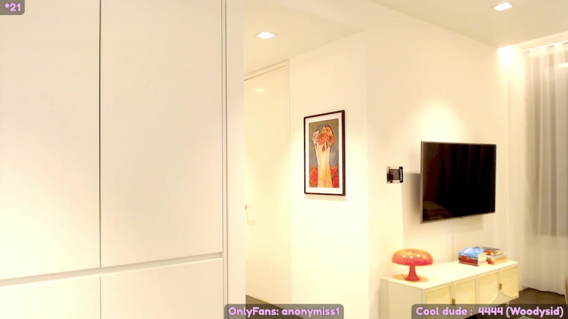 Gallery image thumbnail from Maze__'s myfreecams stream on, 04/01/2023, 21:44 image 13 of 20