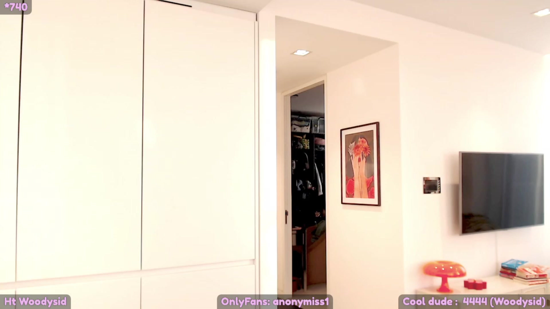 Gallery image thumbnail from Maze__'s myfreecams stream on, 05/05/2023, 19:47 image 2 of 20