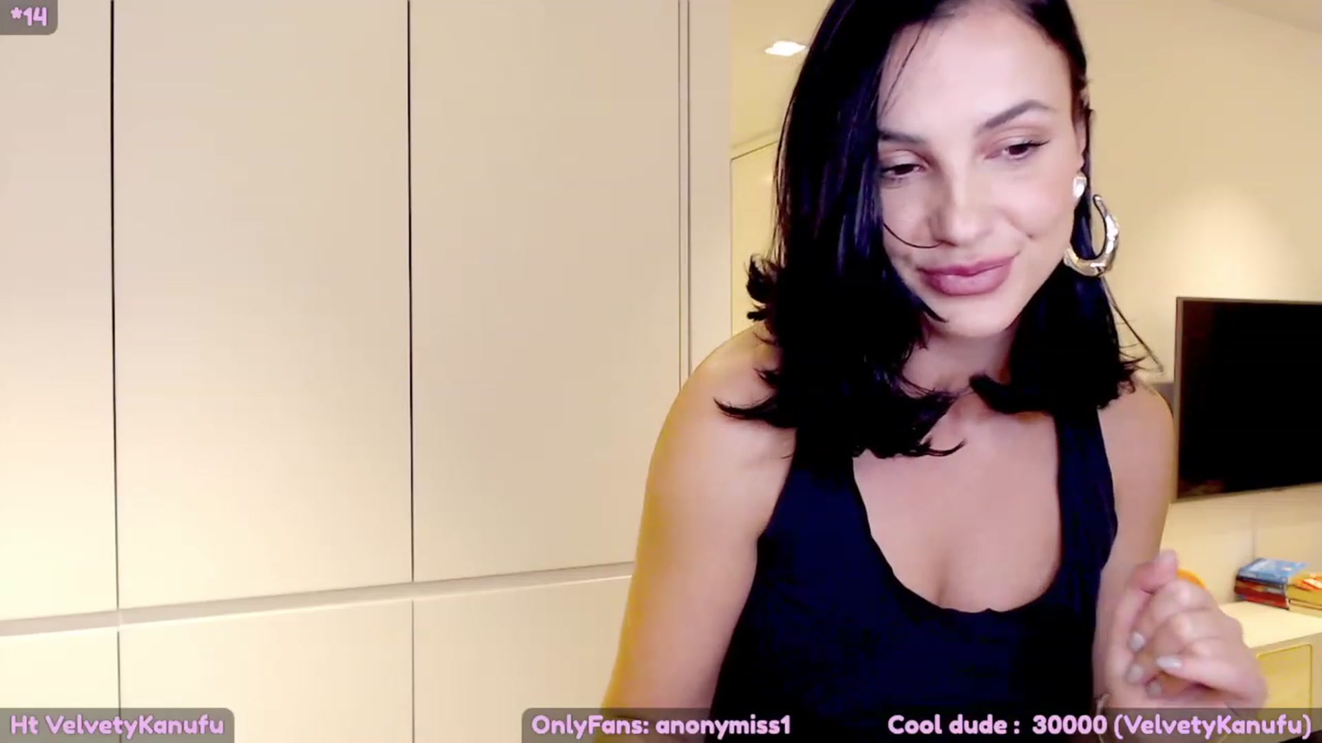 Gallery image thumbnail from Maze__'s myfreecams stream on, 05/19/2023, 21:55 image 14 of 20