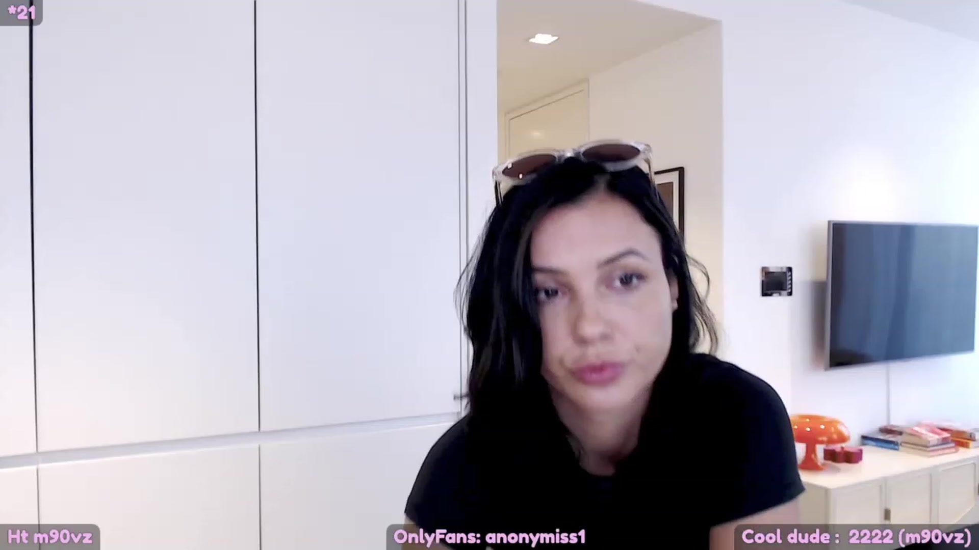 Gallery image thumbnail from Maze__'s myfreecams stream on, 06/17/2023, 05:17 image 17 of 20