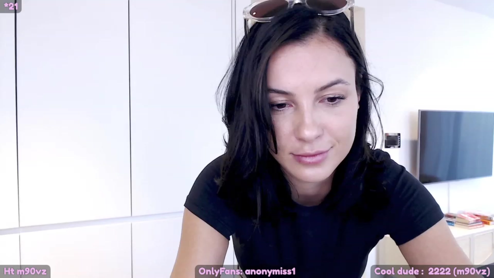 Gallery image thumbnail from Maze__'s myfreecams stream on, 06/17/2023, 05:17 image 15 of 20