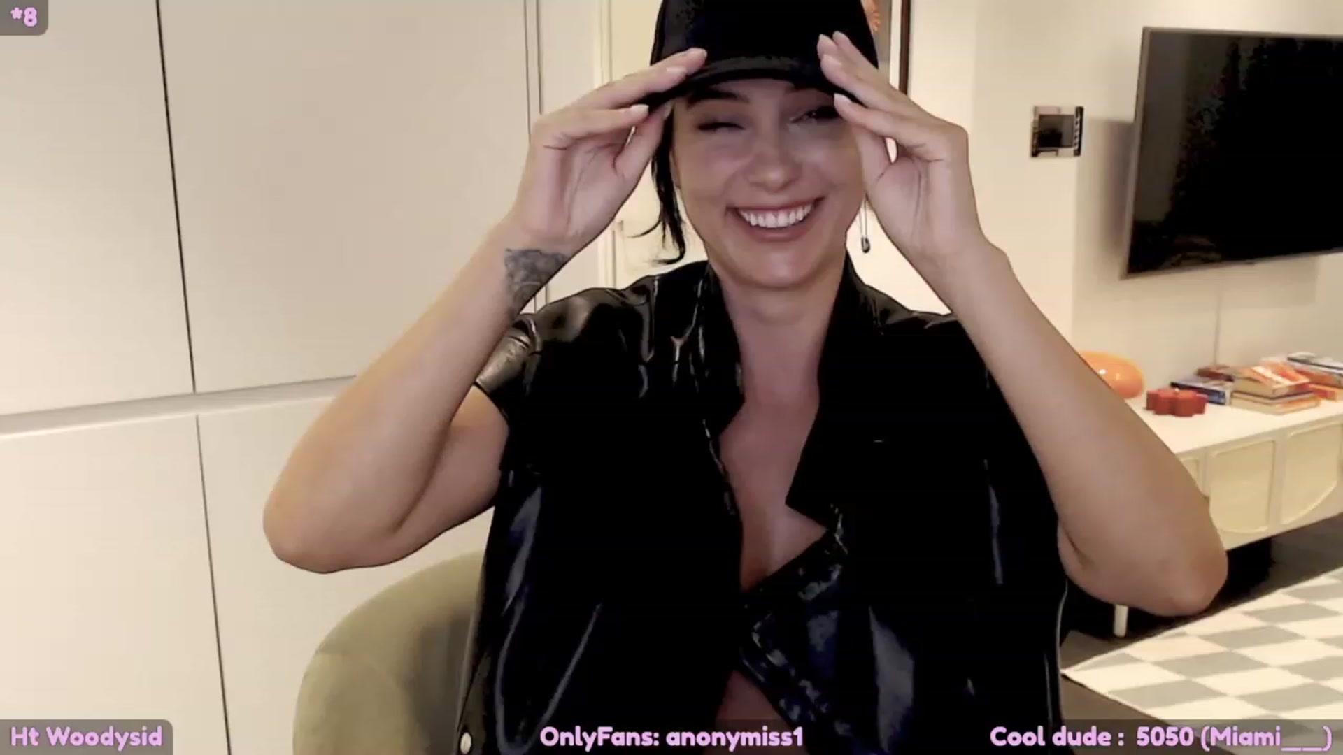 Gallery image thumbnail from Maze__'s myfreecams stream on, 07/01/2023, 22:12 image 5 of 20