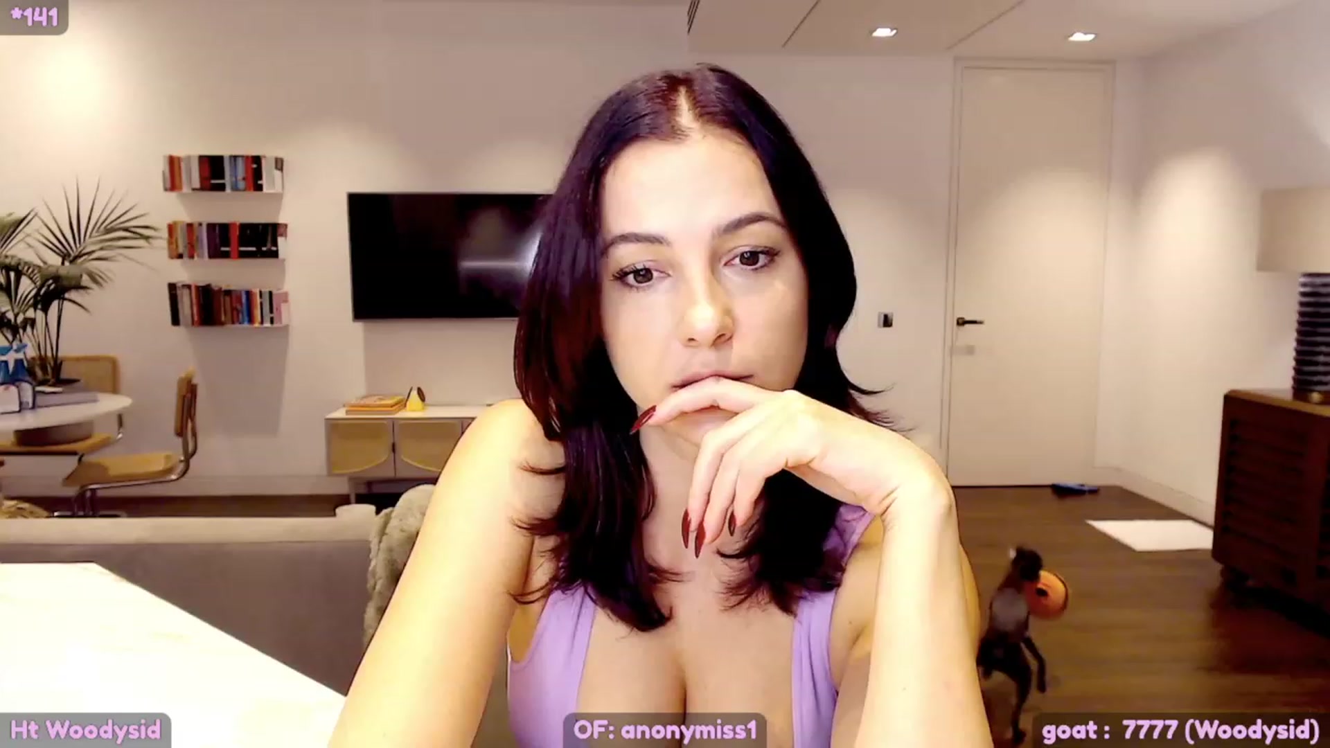 Gallery image thumbnail from Maze__'s myfreecams stream on, 12/13/2023, 24:20 image 4 of 20